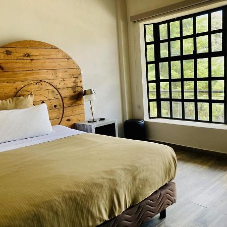 Hotel Rocaval San Cristóbal de Las Casas エクステリア 写真