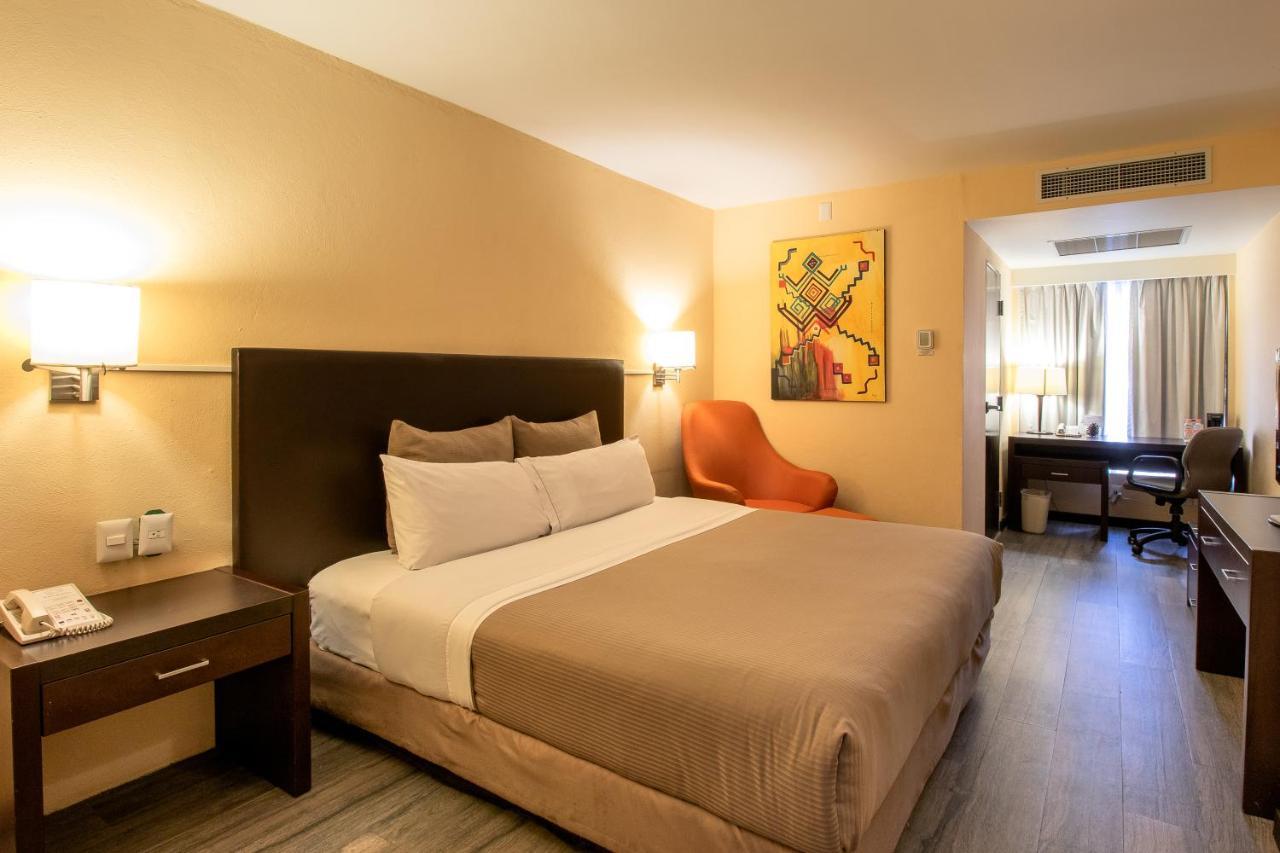 Hotel Rocaval San Cristóbal de Las Casas エクステリア 写真